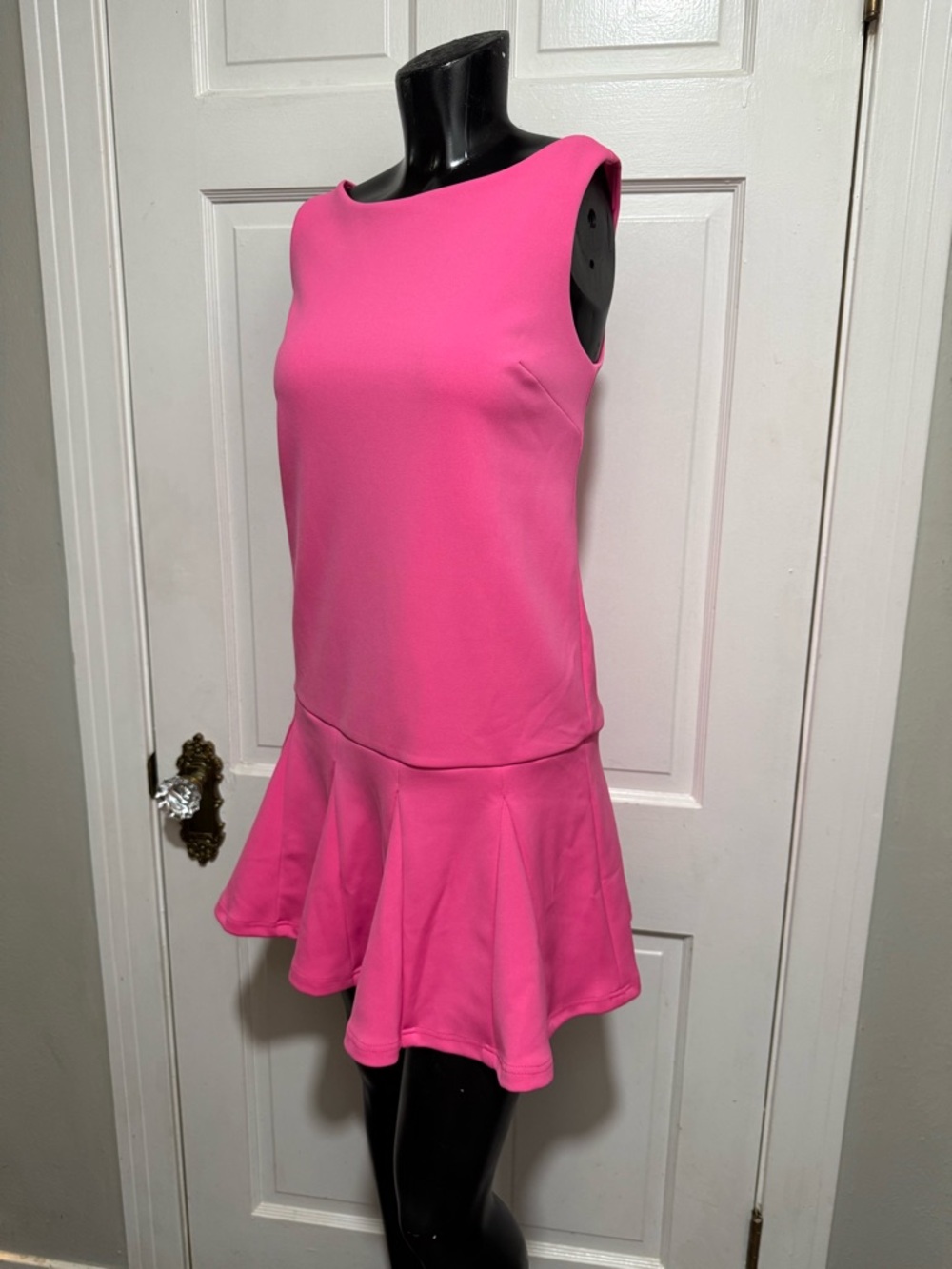 New ASOS Pink Sleeveless Size 8 Petite Flirty Summer Spring Dress